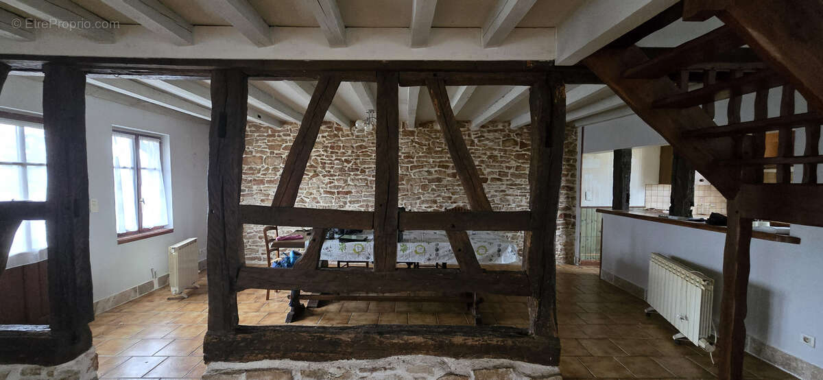 Maison à SAINT-CHRISTOPHE-EN-BRESSE
