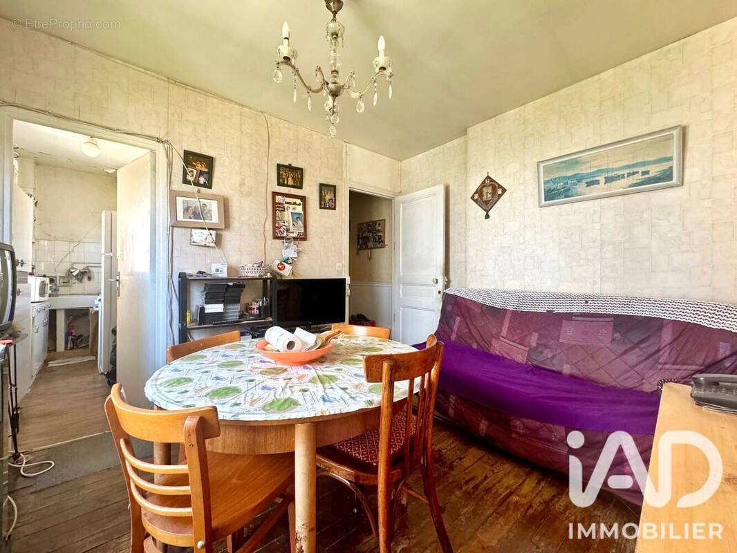 Photo 1 - Appartement à PUTEAUX