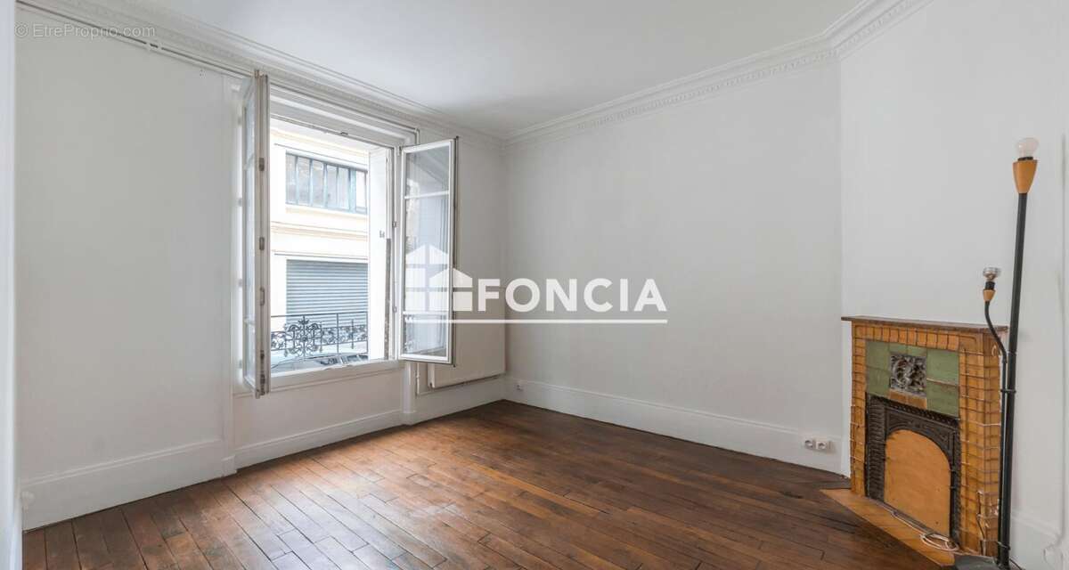 Appartement à PARIS-19E