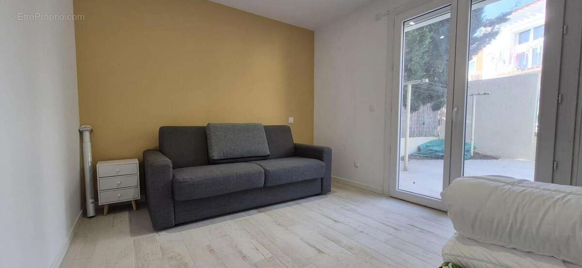 Appartement à SAINT-ESTEVE