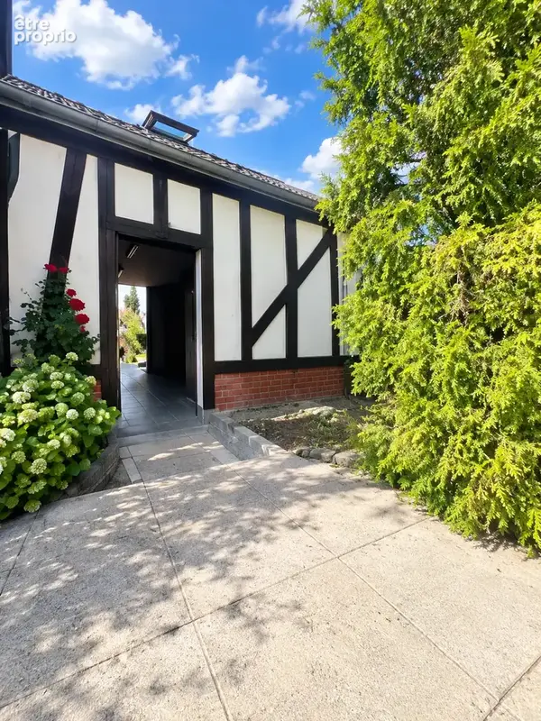Vis de plain pied, à lorris, 4 chambres, piscine, garages, commerces à pied - photo 24