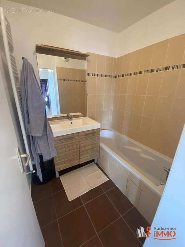 Appartement à VAULX-EN-VELIN