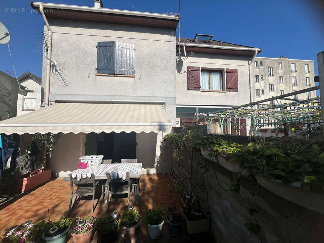 Maison à DRANCY