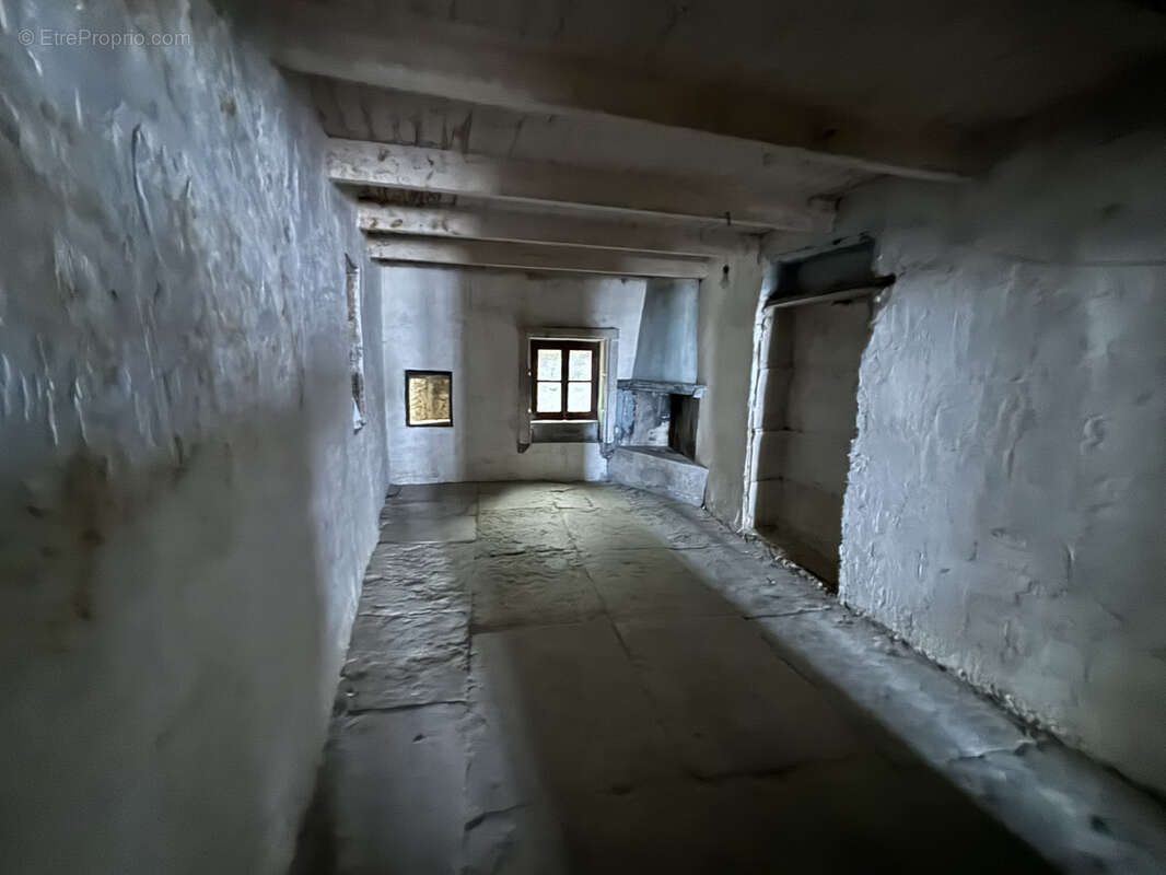 Maison à VALREAS