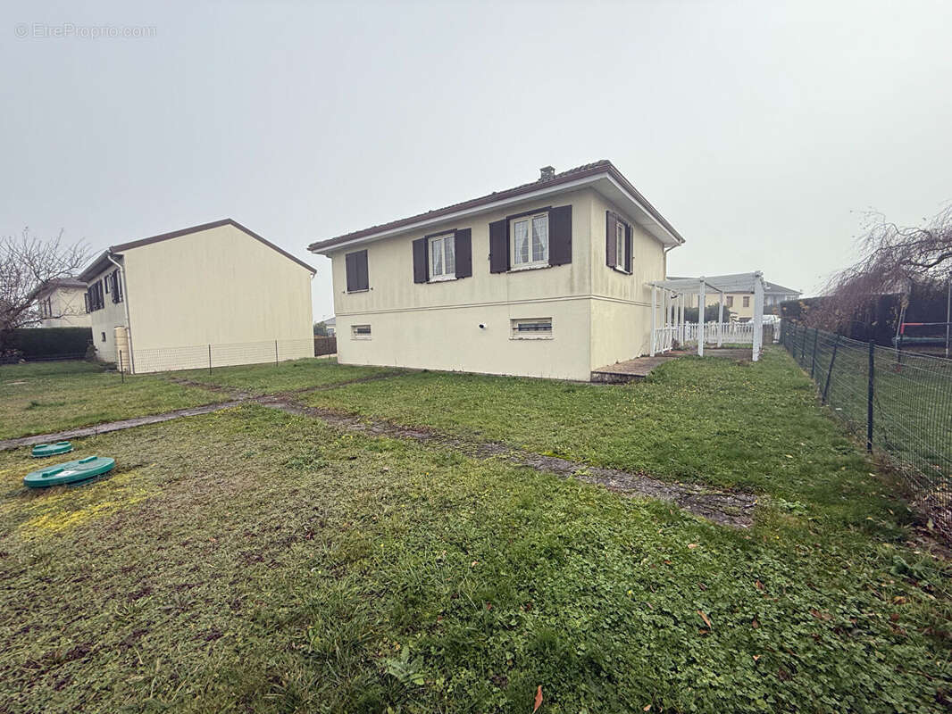 Maison à MONT-SUR-MEURTHE