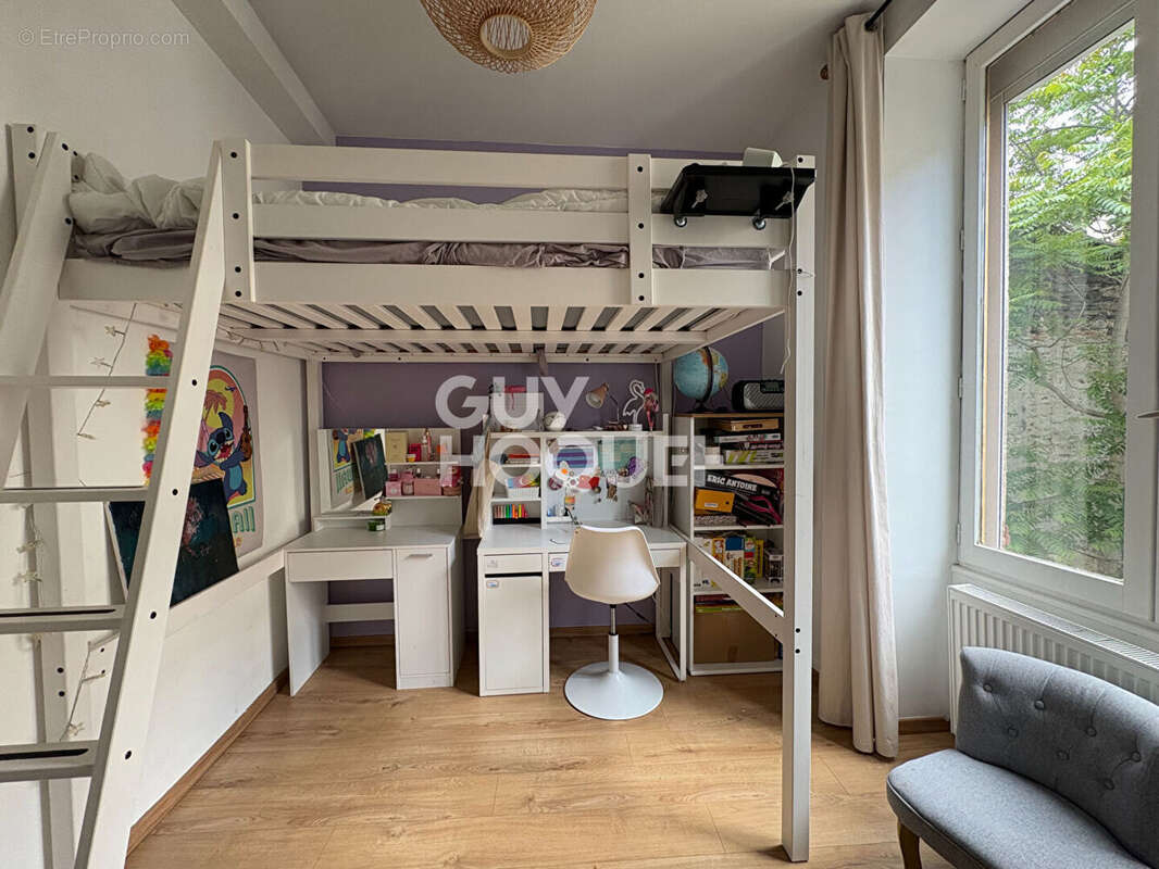 Appartement à GIVORS