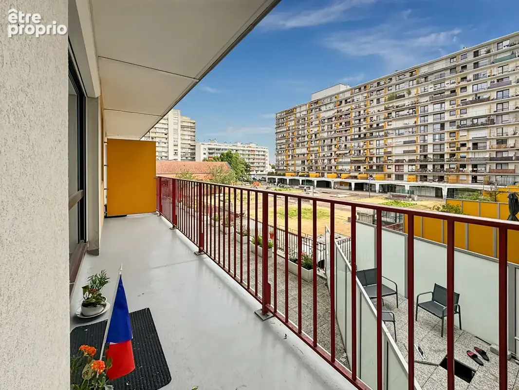 Appartement à ROSNY-SOUS-BOIS