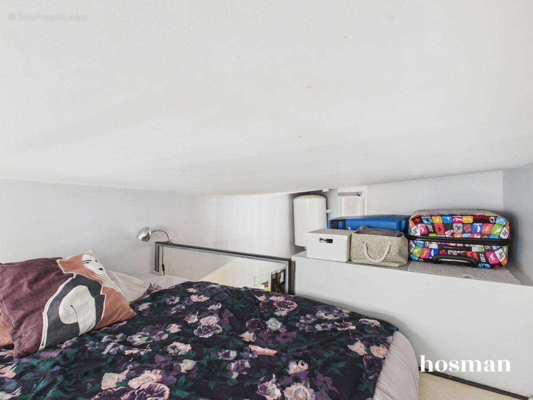 Appartement à PARIS-2E