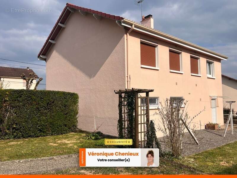 Maison à RILHAC-RANCON