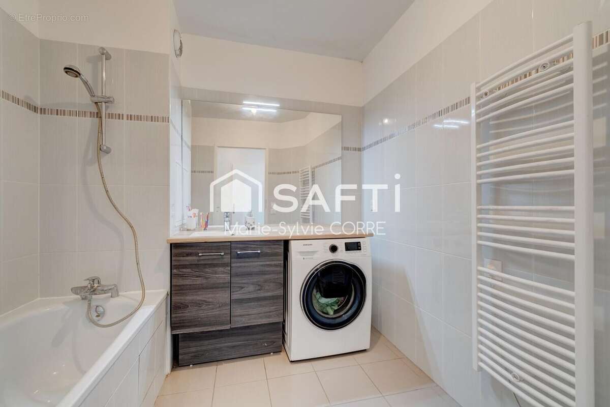 Photo 4 - Appartement à RUEIL-MALMAISON