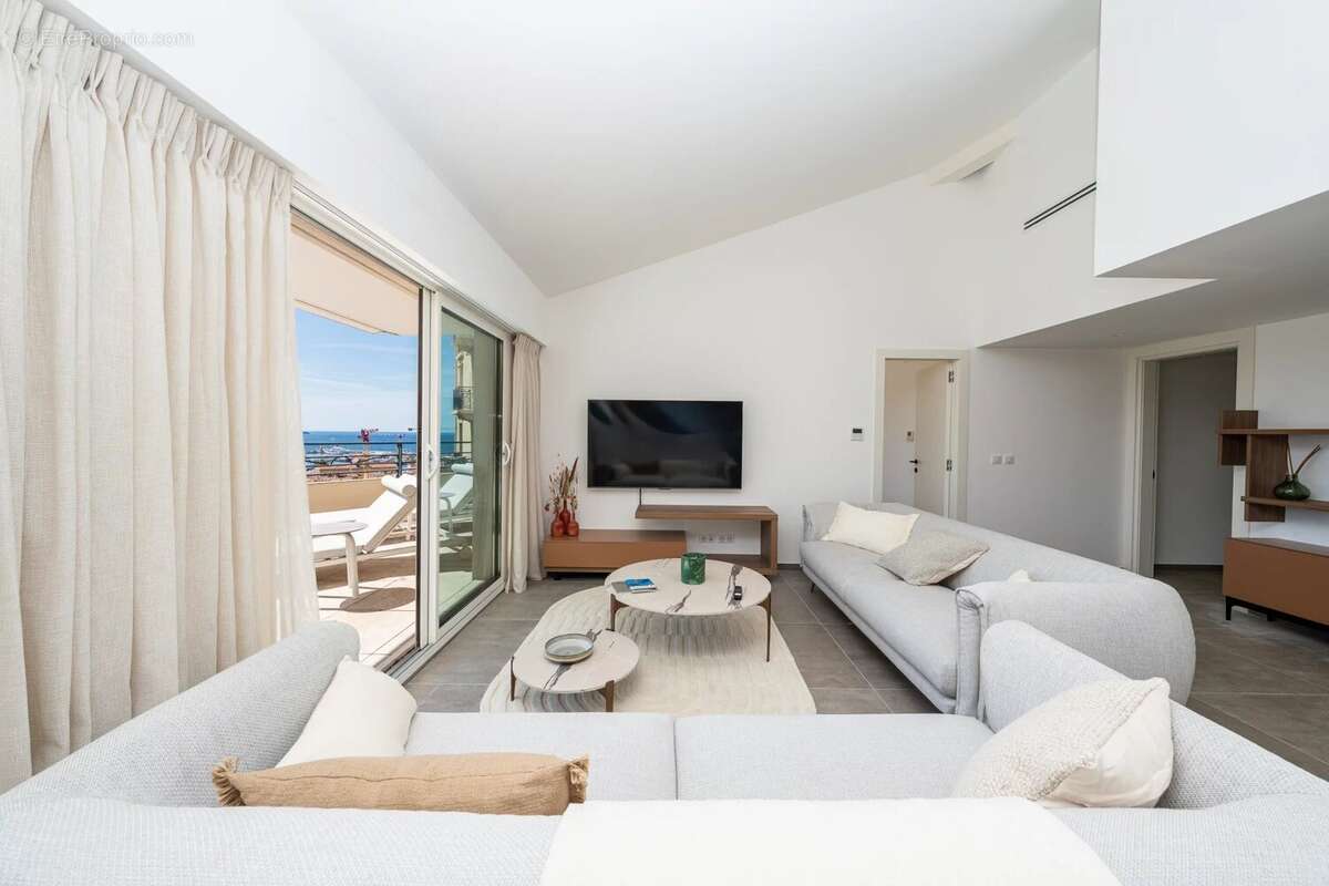 Superbe penthouse vue mer panoramique avec triple garage cannes centre - photo 8