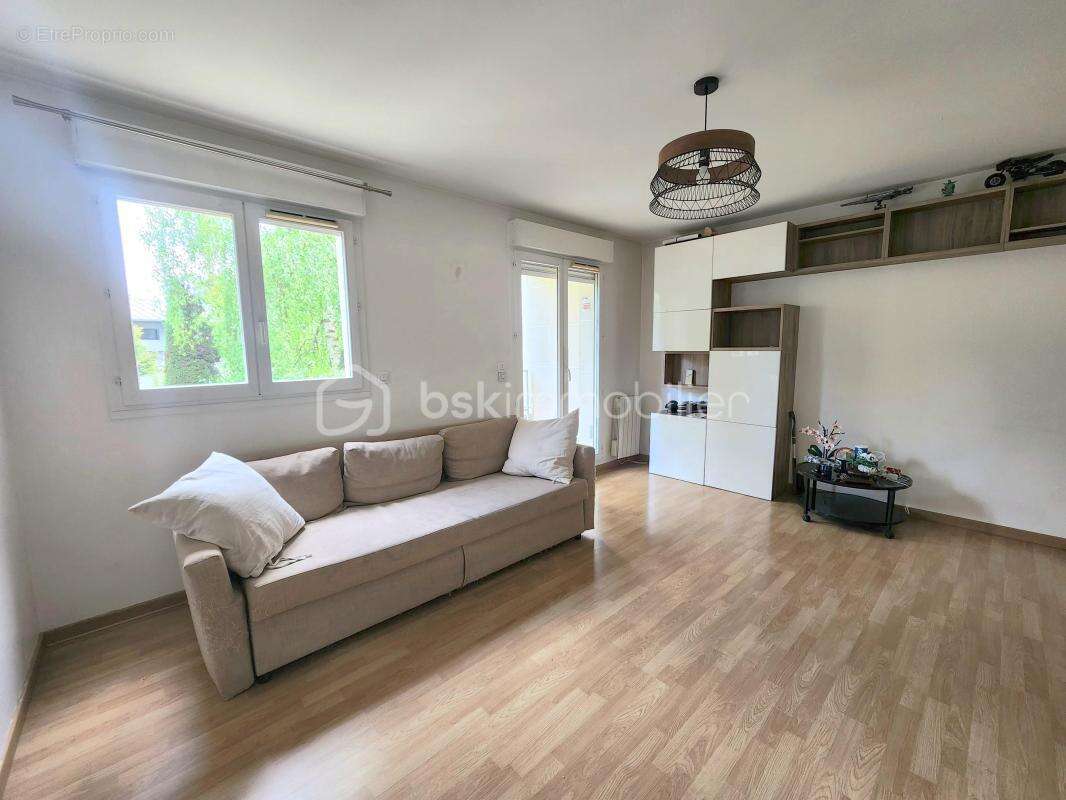 Appartement à LE PERREUX-SUR-MARNE