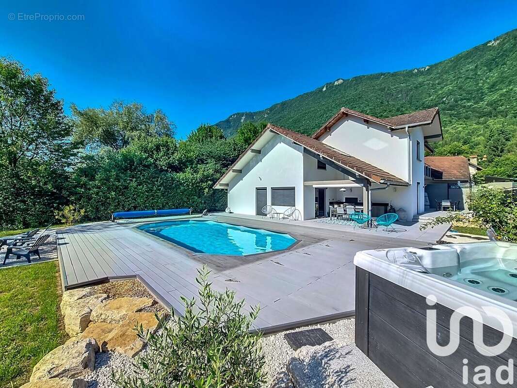 Photo 2 - Maison à DOUSSARD