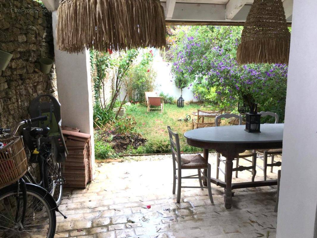 Maison à LA COUARDE-SUR-MER