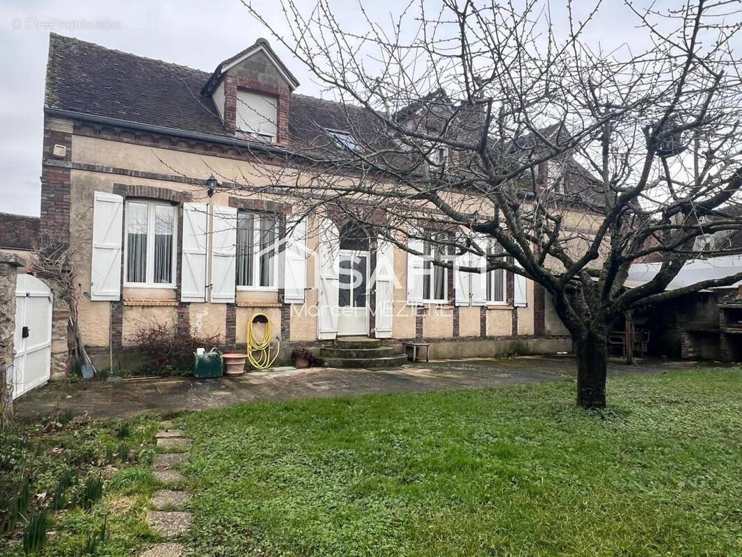 Photo 1 - Maison à THORIGNY-SUR-OREUSE