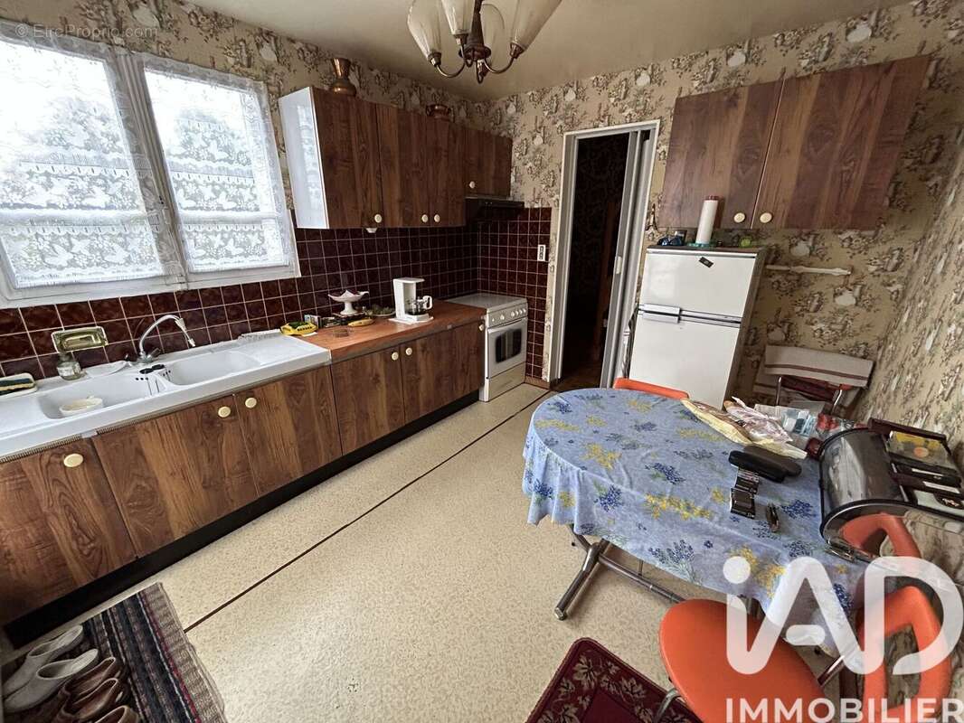 Maison 74 m² à Saint-Martin-Le-Mault  - photo 3