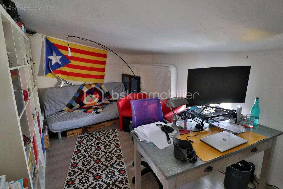 Maison de caractère de 185 m² – Terrasse de 22 m², pierres apparentes, loft et prestations de confort - photo 15