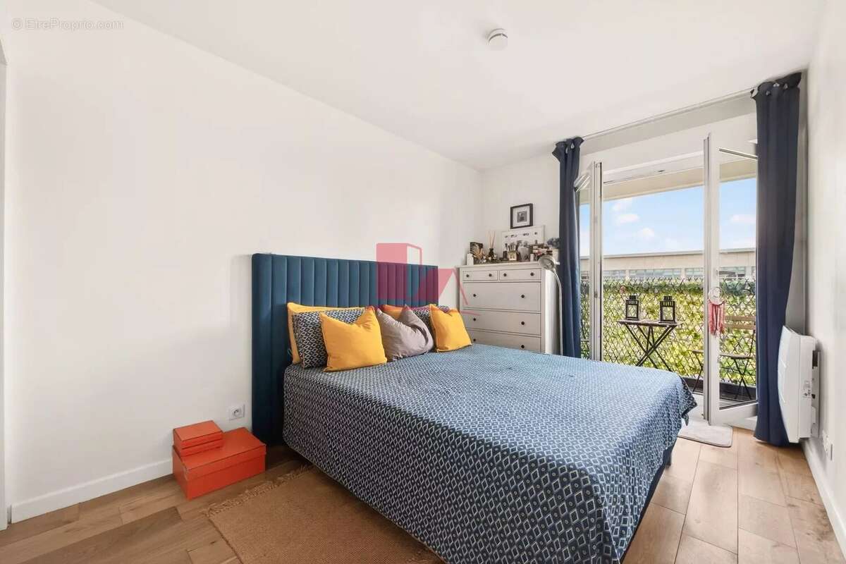 Appartement à ISSY-LES-MOULINEAUX