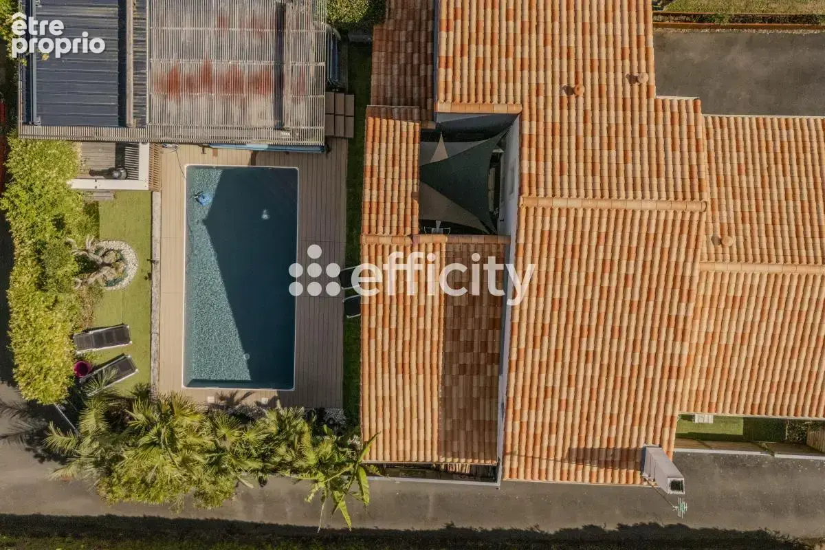 Maison 130 m² à Saint-Xandre  - photo 18