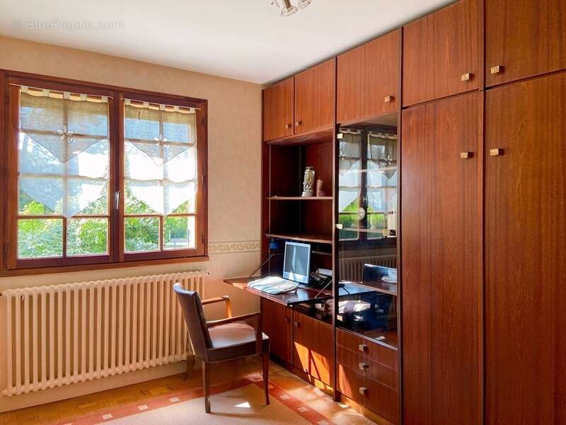 Dpt Yvelines (78), Millemont, maison 6 pièces de 130 m² - Terrain de 1 617,00 m² - photo 8