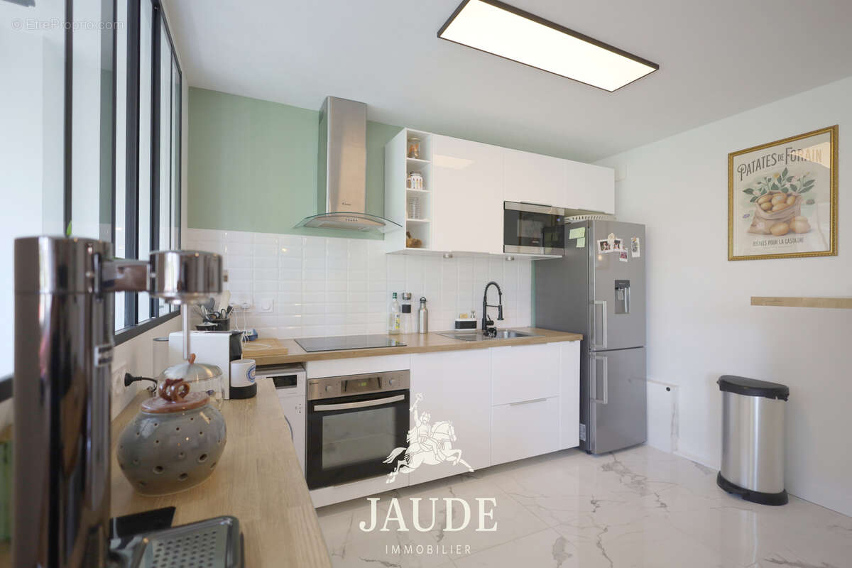 A vendre appartement renove t3 avec garage - photo 6