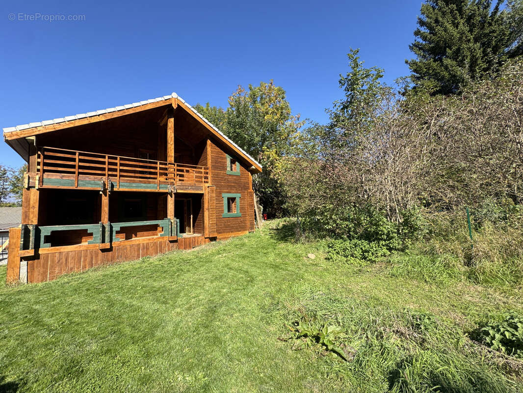 Maison à FOREST-SAINT-JULIEN