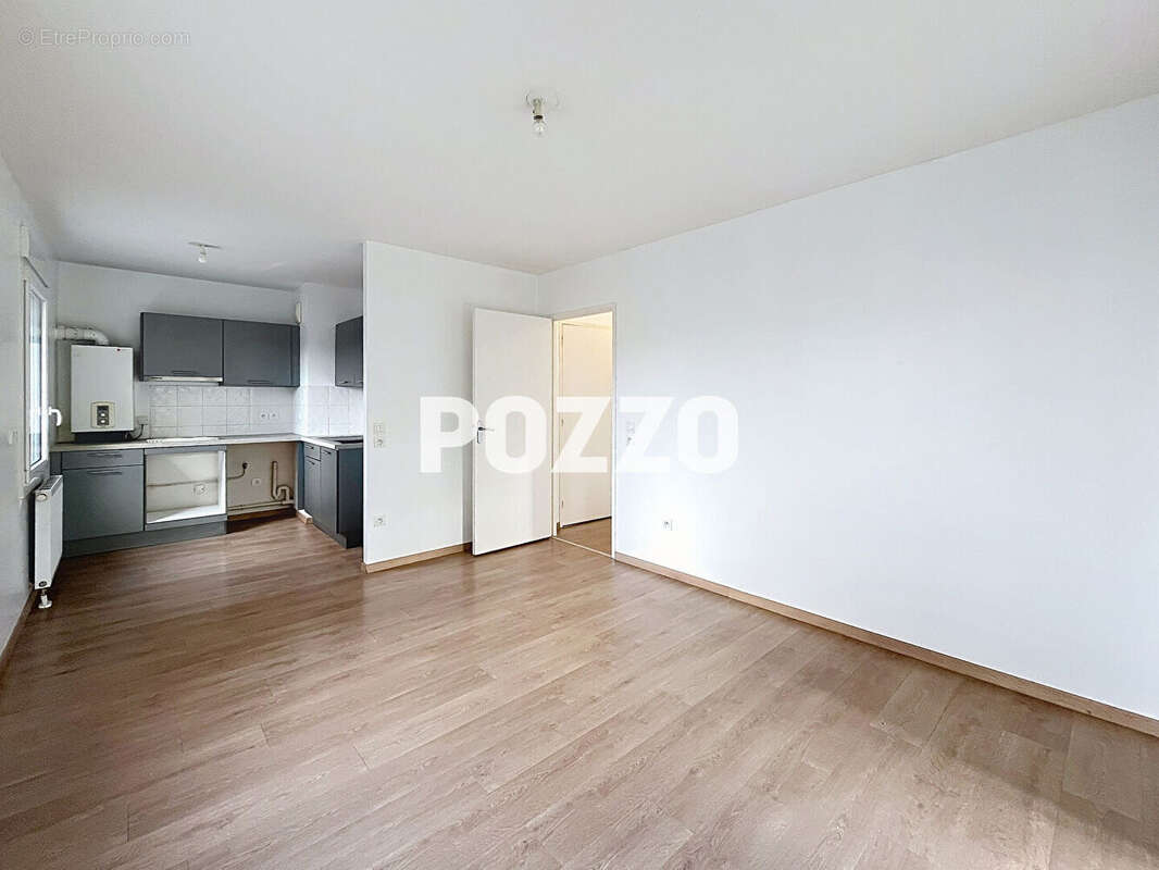Appartement à HEROUVILLE-SAINT-CLAIR