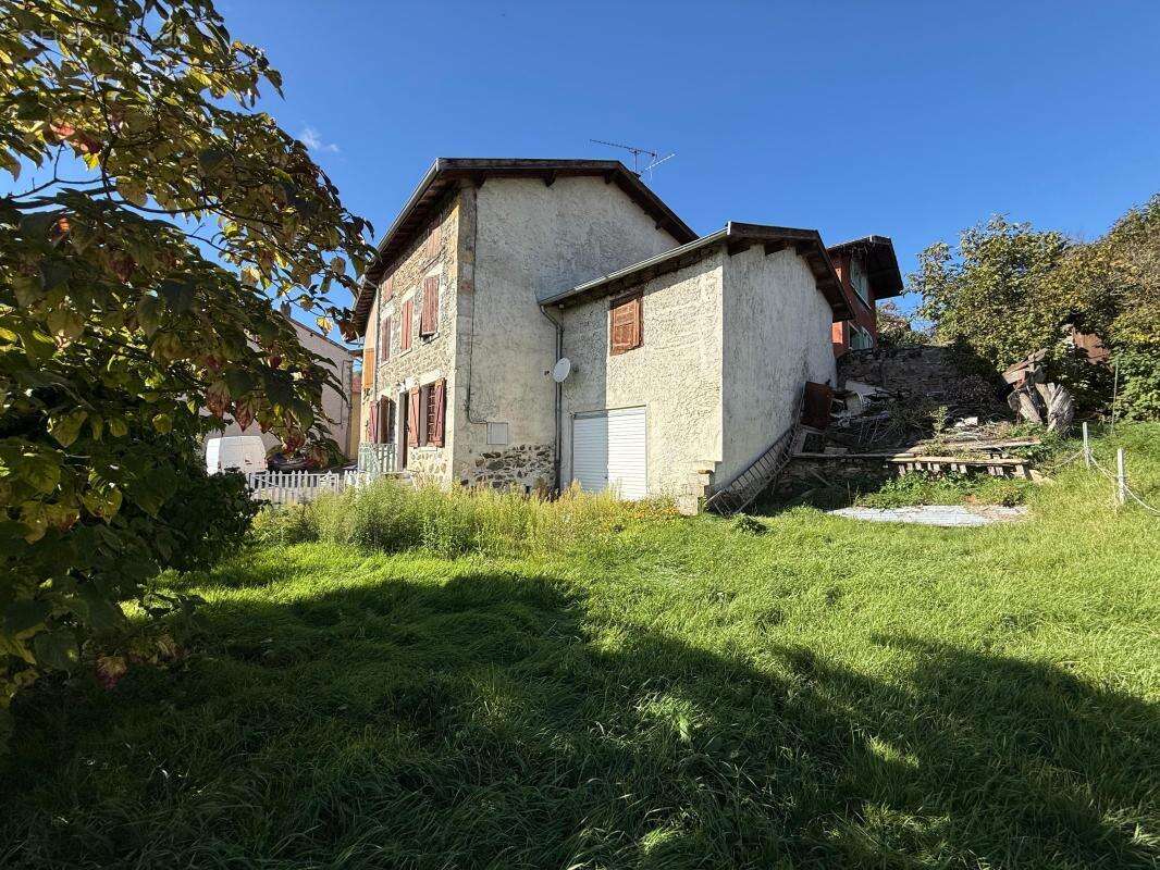 Maison à BRUSSIEU