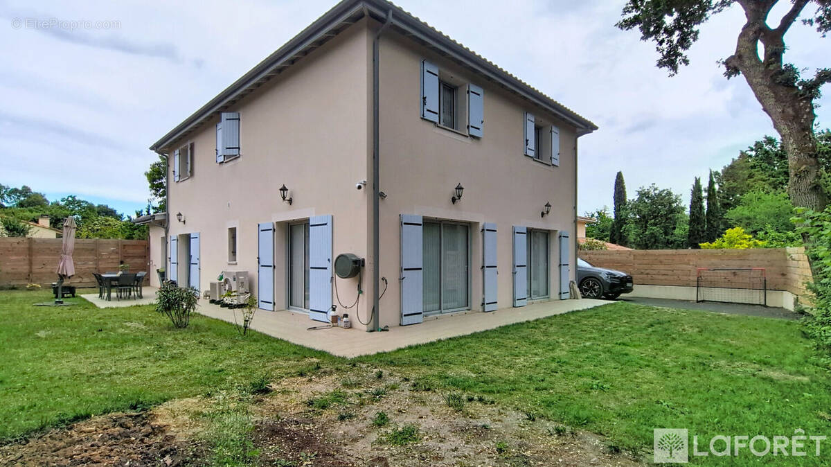 Maison à FLOIRAC