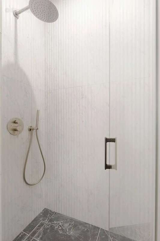 Appartement à PARIS-4E