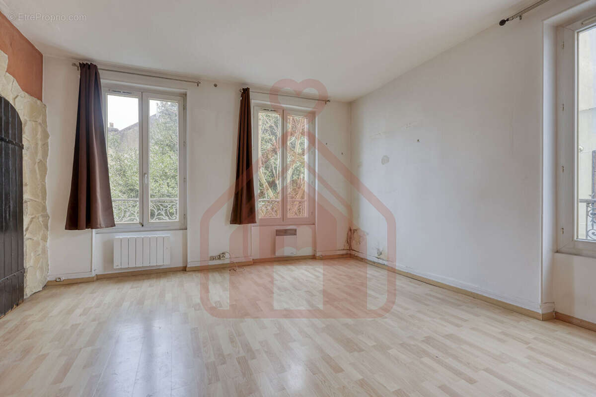 Appartement à VILLEJUIF