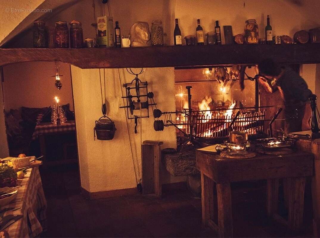 Photo 9 - Commerce à LA SALLE-LES-ALPES