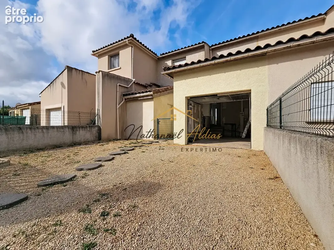 Maison récente avec garage et jardin - photo 15