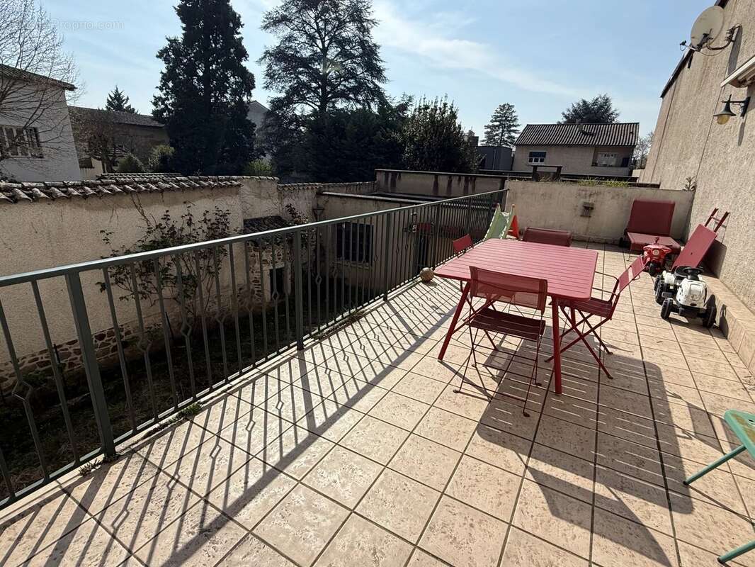 Maison à VILLEFRANCHE-SUR-SAONE