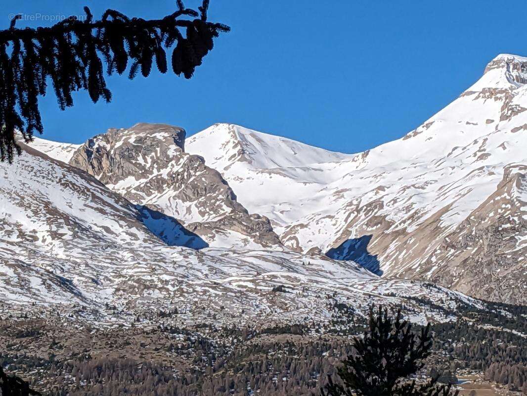 Terrain à SAINT-ETIENNE-EN-DEVOLUY