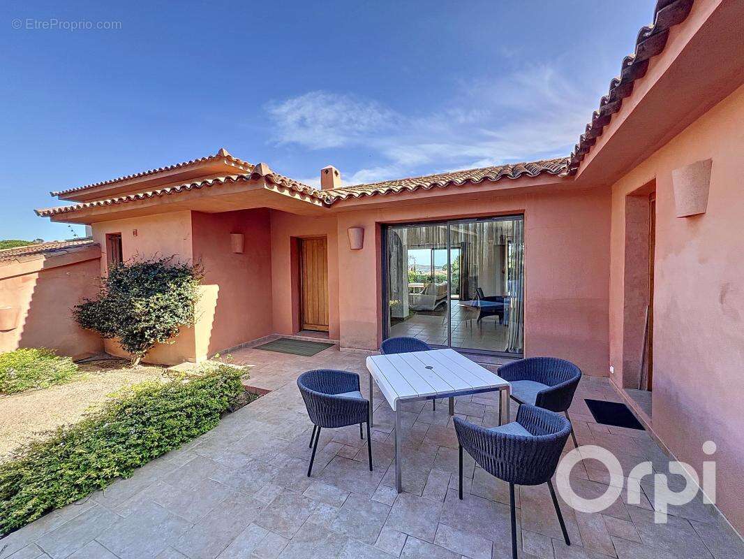 Maison à PORTO-VECCHIO