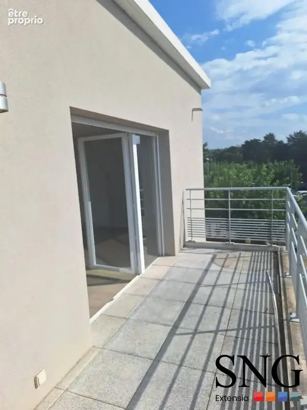 Appartement 3 pièces 58 m² à vendre à Avignon (84140) - photo 2