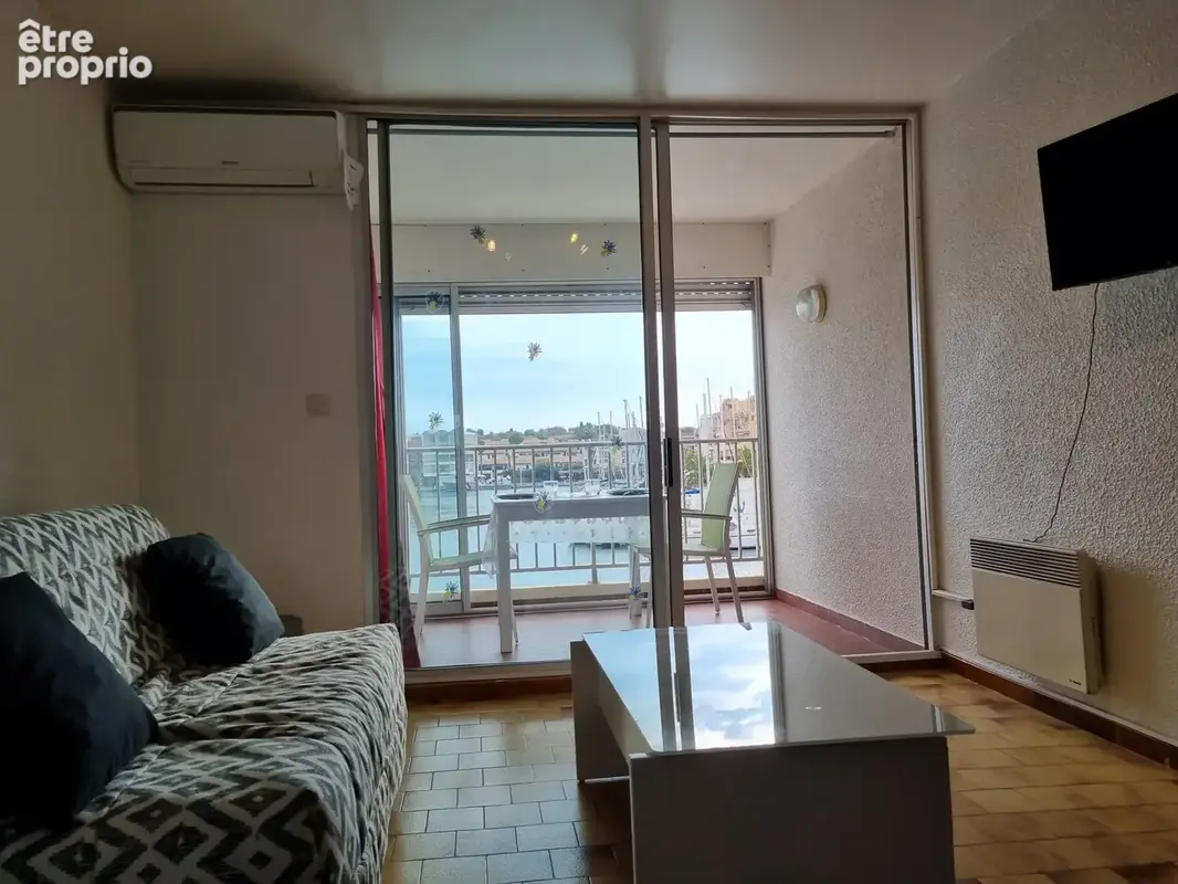 A vendre - gruissan -port - proche plage du grazel studio 4 couchages - vue port - parking - photo 9