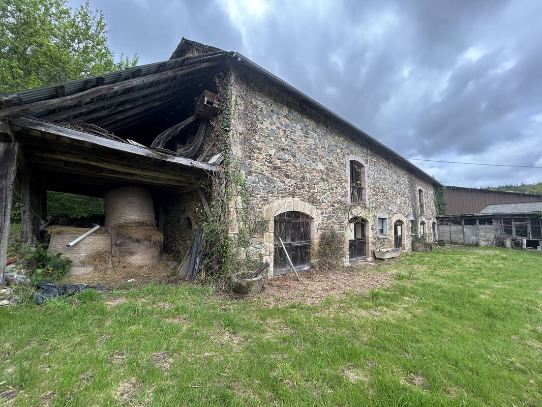 Maison à NAVES