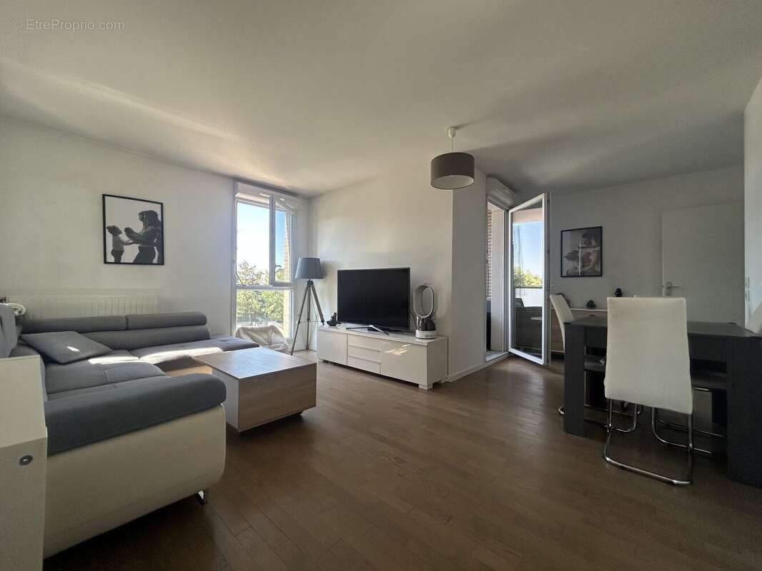 Appartement à BOIS-D'ARCY