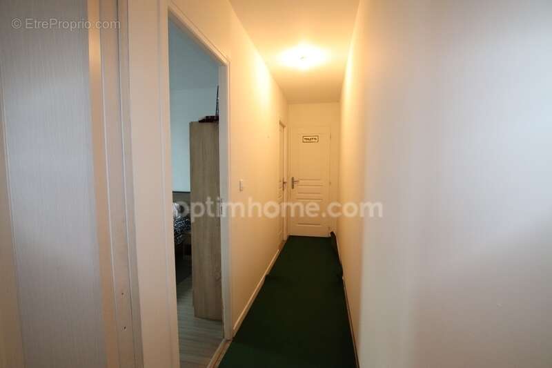 Appartement à SAINT-JEAN-DE-BRAYE