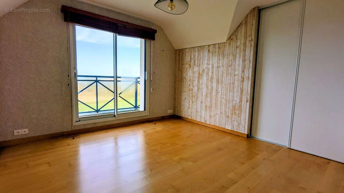 Maison à PLOMODIERN