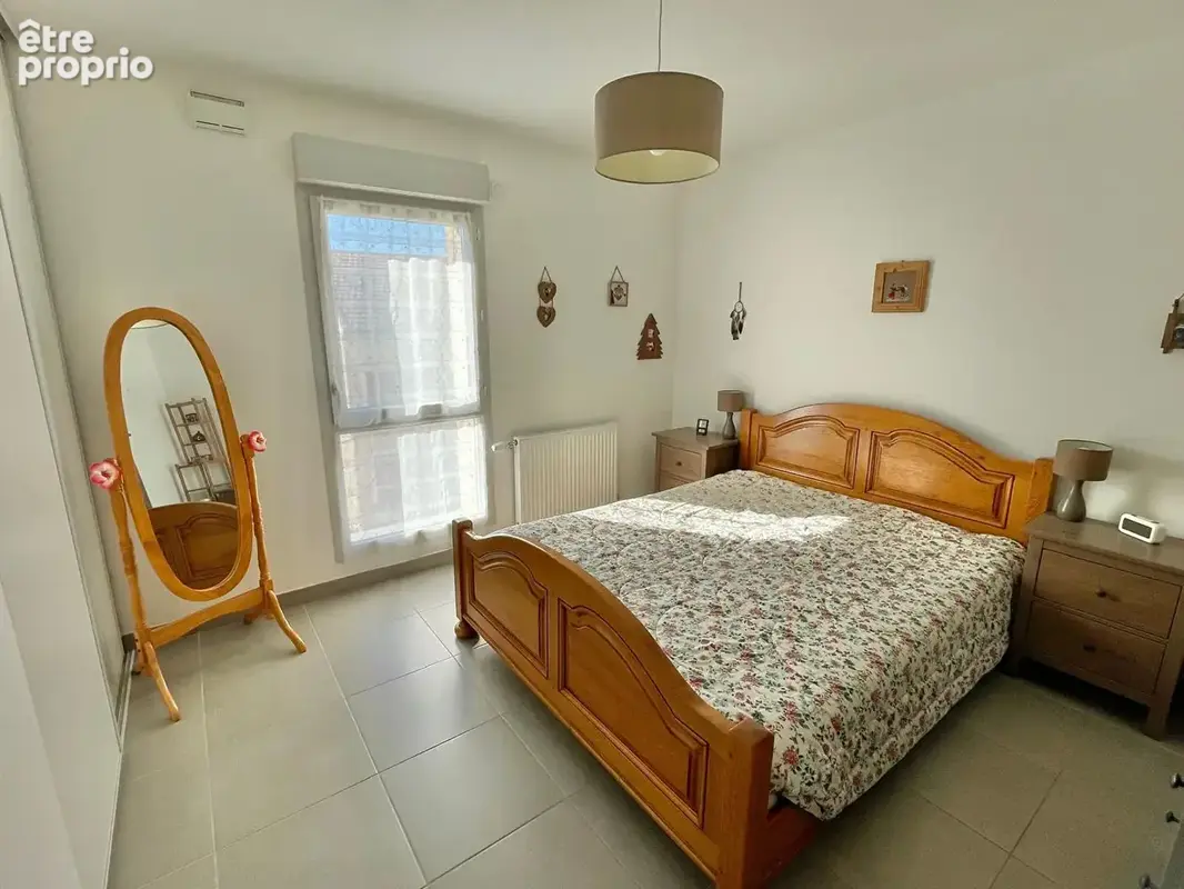 Appartement T3 de 64 m² avec garage à BOURGOIN-JALLIEU (Centre-ville) - photo 5
