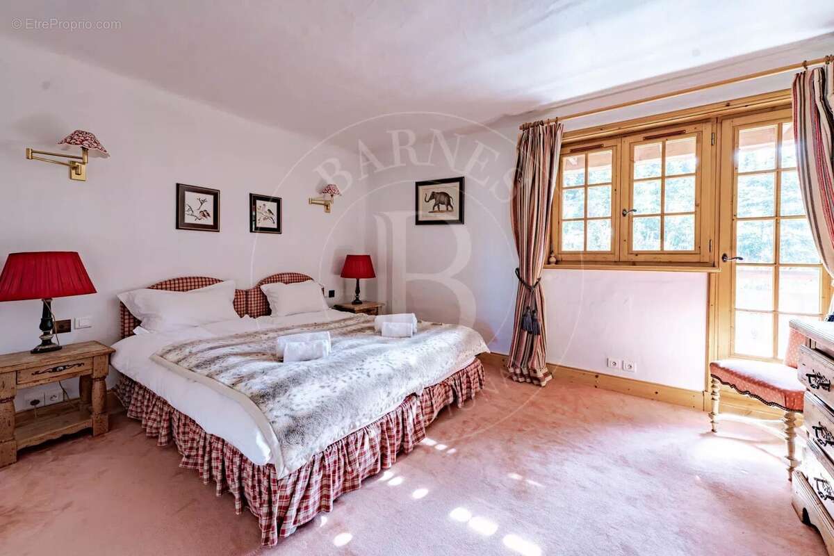 Maison à LA PERRIERE