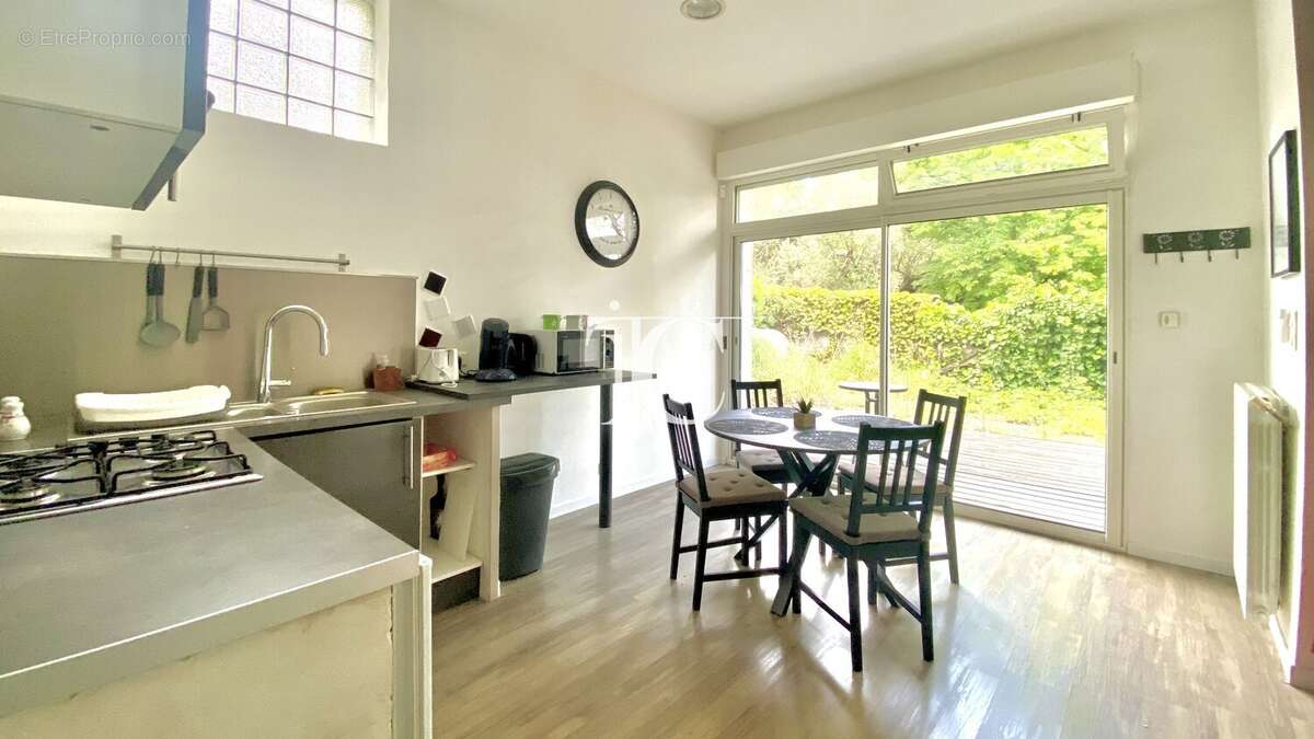 Maison à SAINT-AMBROIX