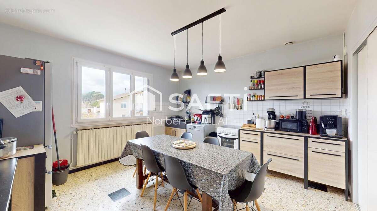 Photo 3 - Maison à SAINT-MARTIN-BELLE-ROCHE