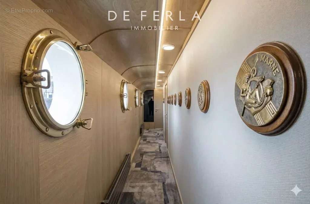 Péniche de de 190 m² à Boulogne-Billancourt - photo 4