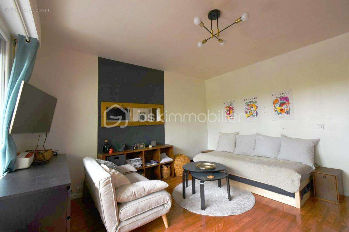 Appartement à PONTOISE