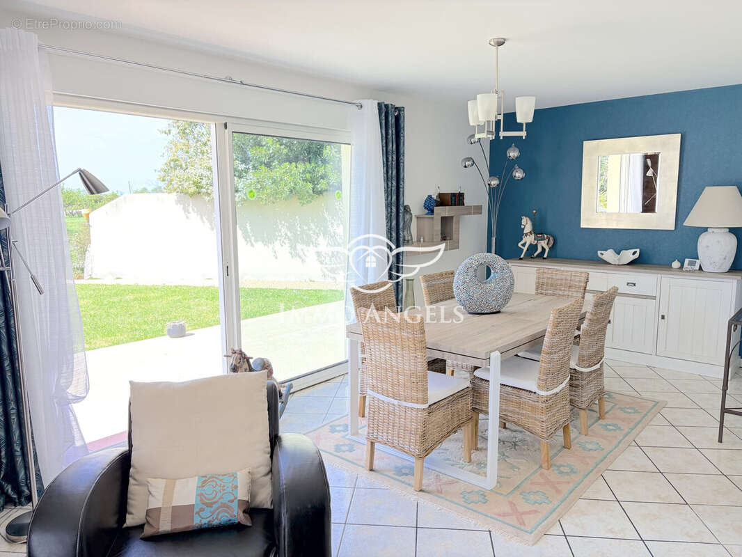 Maison à LE GUA