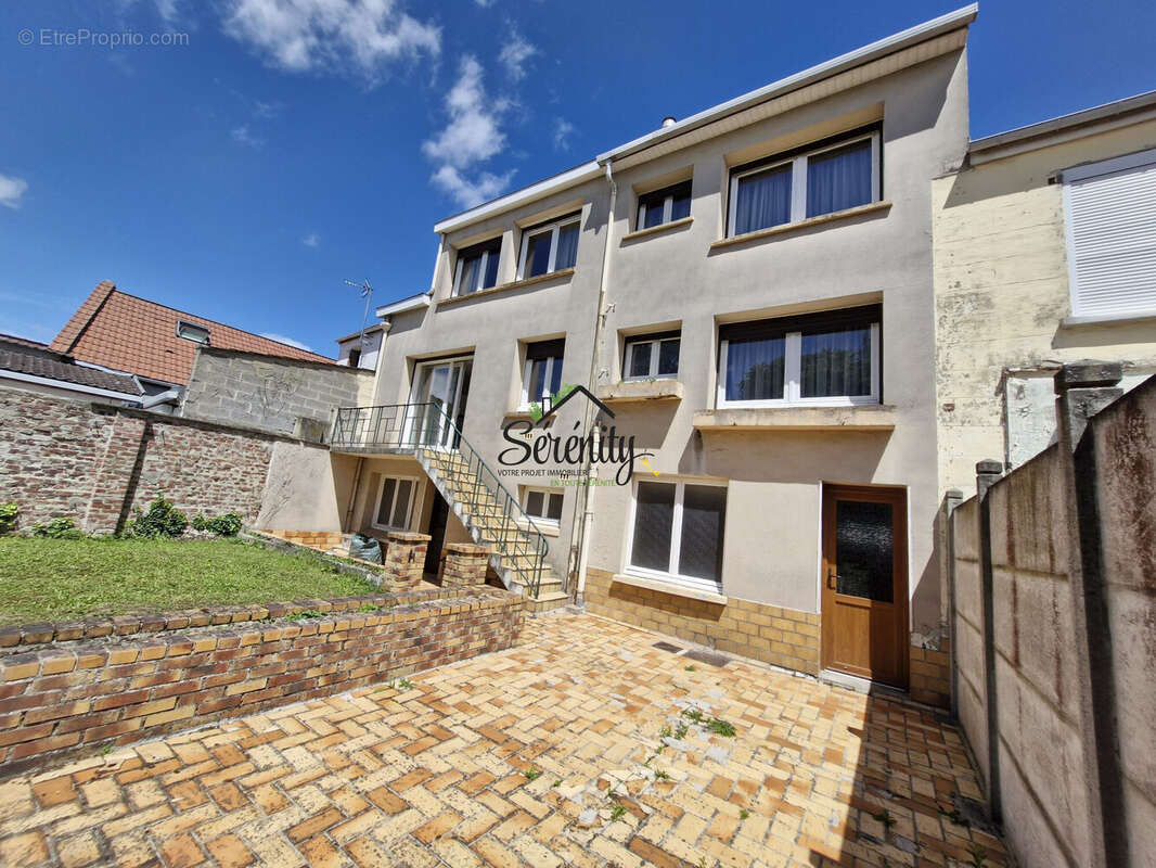 Maison à HENIN-BEAUMONT